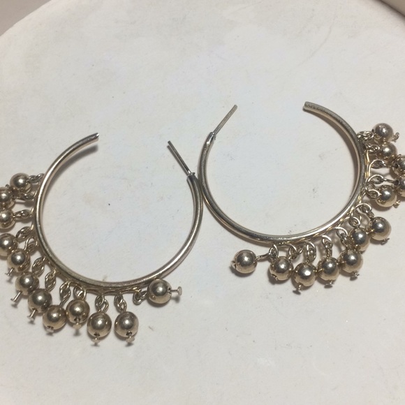 Gold tone Beaded Earrings Dangle Medium Hoop - Picture 3 of 6